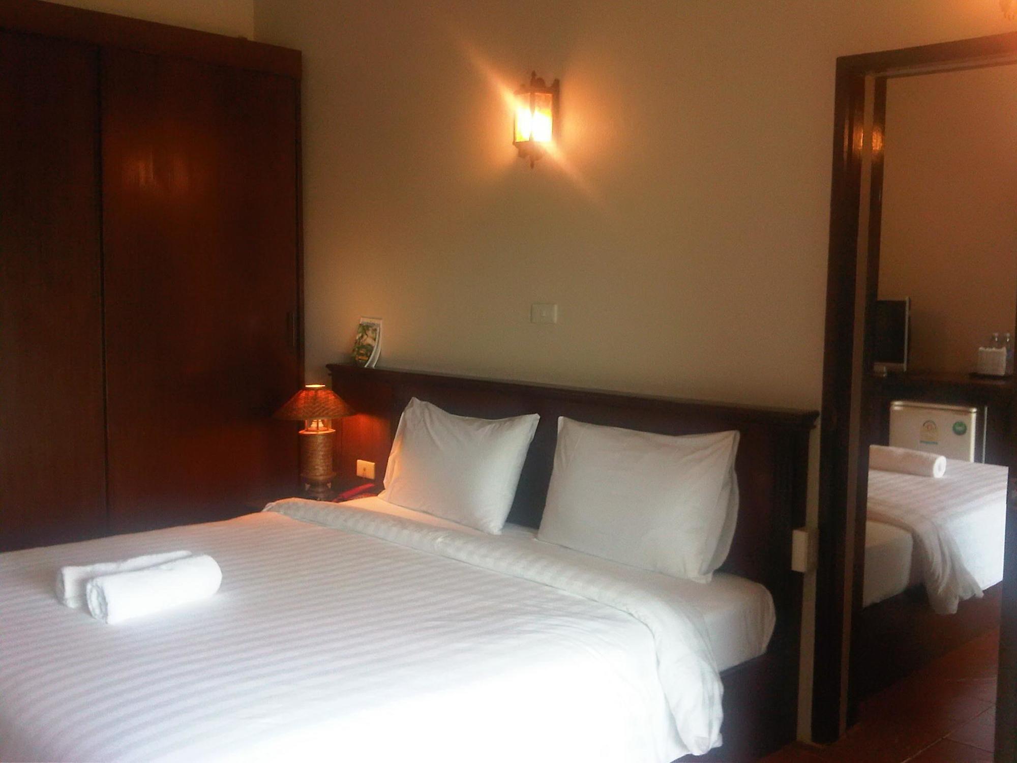 Phaya Inn Lamphun Bagian luar foto